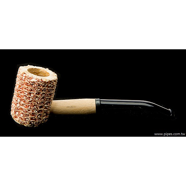玉米斗 Pride (粗面黑嘴彎斗) M591-2