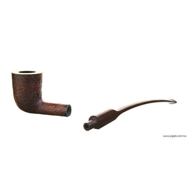 Dunhill Cumberland 4605 / 2411 Dunhill Cumberland 4605 / 2411